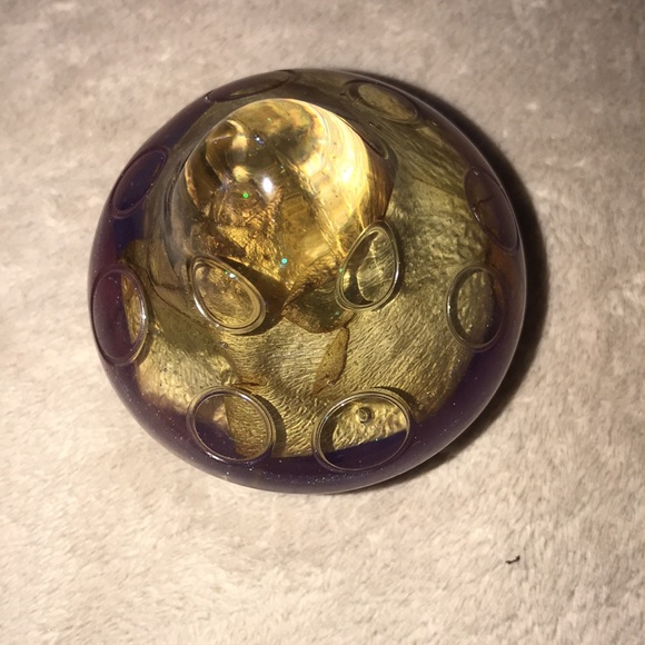 Epoxy resin mushroom 🍄 decor with Rose & glitter ✨Created by Me 💕 - Picture 5 of 6